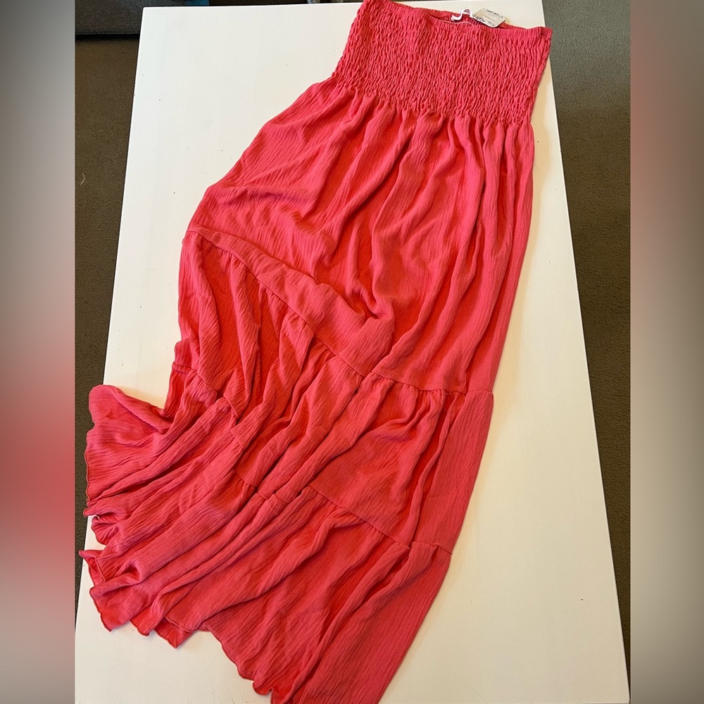 3/$15 🌺 NWT ces femme strapless dress